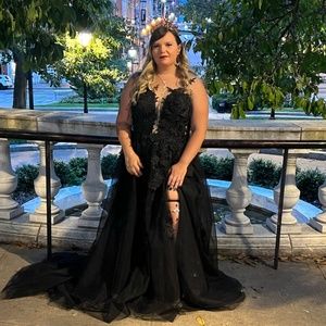 Floral black tulle gown/prom dress/evening dress